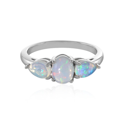 Zilveren ring met een Welo-opaal