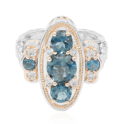 Zilveren ring met een Londen-blauwe topaas (Dallas Prince Designs)