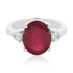 Zilveren ring met een Madagaskar Robijn