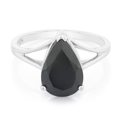 Zilveren ring met een zwarte spinel
