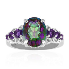 Zilveren ring met een mystieke kwarts