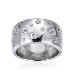 Zilveren ring met witte topaasstenen