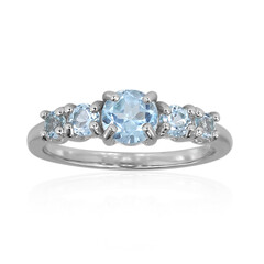 Zilveren ring met een hemel-blauwe topaas