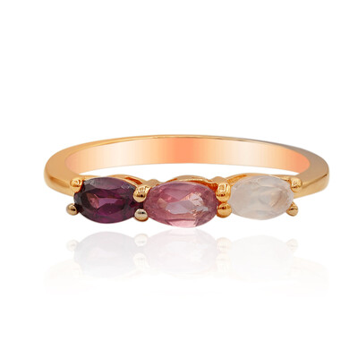 Zilveren ring met een rhodliet