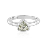 Zilveren ring met een groene amethist