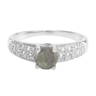 Zilveren ring met een labradoriet