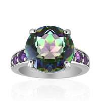 Zilveren ring met een mystieke kwarts
