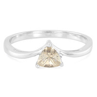 Zilveren ring met een zilveren zonnesteen