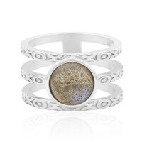Zilveren ring met een labradoriet