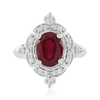 Zilveren ring met een Madagaskar Robijn