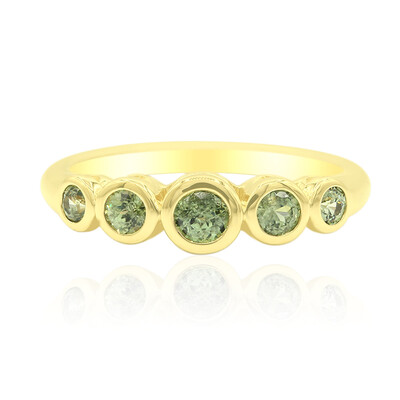 Gouden ring met een Madagaskar Demantoid (John Ferry)
