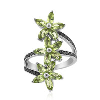 Zilveren ring met peridoots