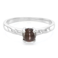 Zilveren ring met een kattenoog-scapoliet