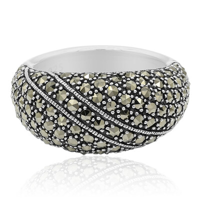 Zilveren ring met marcasieten