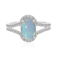 Zilveren ring met een Welo-opaal