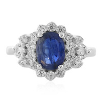 Zilveren ring met een kyaniet