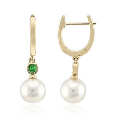 Gouden oorbellen met witte zuidzee parels (Michelle Albala)