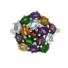 Zilveren ring met rhodolieten