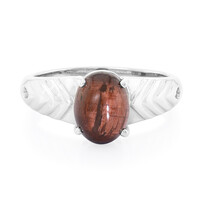 Zilveren ring met een rode tijgeroog
