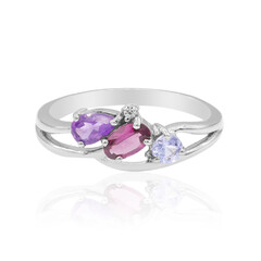 Zilveren ring met een rhodliet