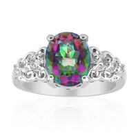Zilveren ring met een mystieke kwarts
