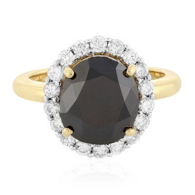 Gouden ring met een zwarte diamant