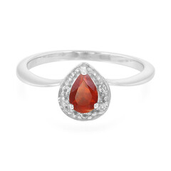 Zilveren ring met een Salamanca vuur opaal