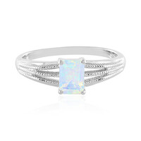 Zilveren ring met een Welo-opaal