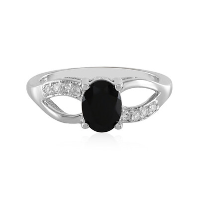 Zilveren ring met een zwarte onyx