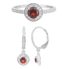 Zilveren ring met een Mozambique granaat