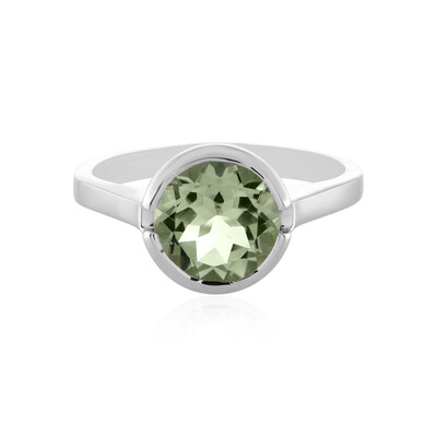 Zilveren ring met een groene amethist