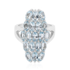 Zilveren ring met hemel-blauwe topaasstenen