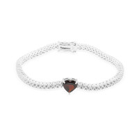 Zilveren armband met een granaat