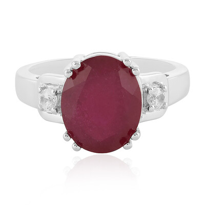 Zilveren ring met een Madagaskar Robijn
