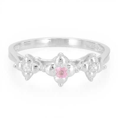 Zilveren ring met een Ceylon roze saffier