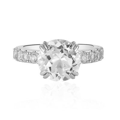 Zilveren ring met een witte topaas
