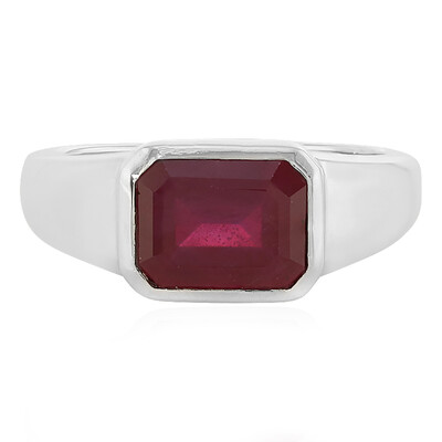 Zilveren ring met een Madagaskar Robijn
