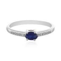 Zilveren ring met een Madagaskar Blauwe Saffier
