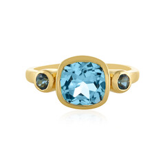 Zilveren ring met een hemel-blauwe topaas