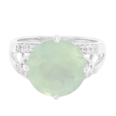 Zilveren ring met een prehniet
