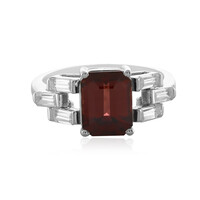 Zilveren ring met een roze zirkoon