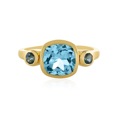 Zilveren ring met een hemel-blauwe topaas