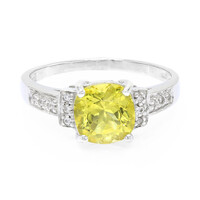 Zilveren ring met een gele apatiet