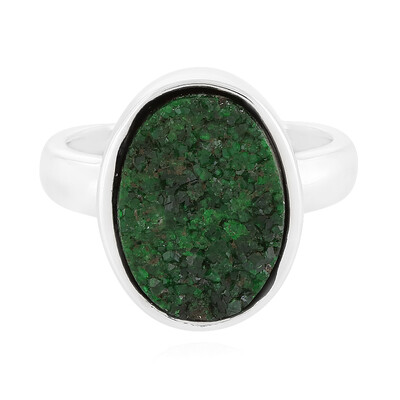Zilveren ring met een Uwarowiet