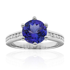 Platina ring met een AAA tanzaniet