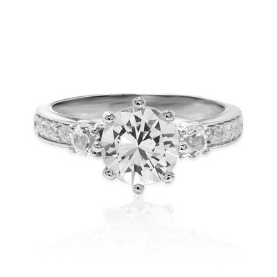 Zilveren ring met een witte topaas