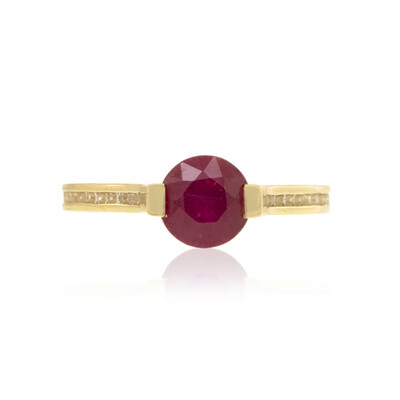 Gouden ring met een Madagaskar Robijn (de Melo)