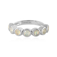 Zilveren ring met Welo-opalen