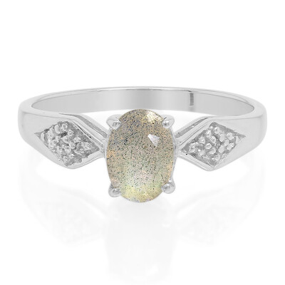 Zilveren ring met een labradoriet