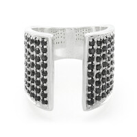 Zilveren ring met zwarte spinelstenen